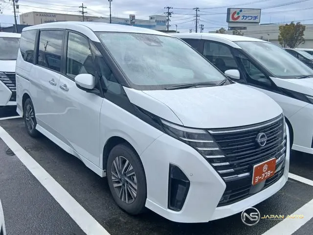 2026 Nissan Serena, photo 1 of 2