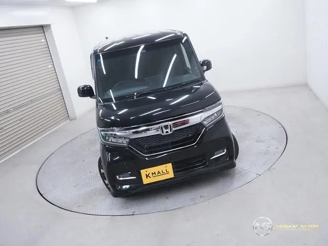 2019 Honda N-Box Custom, photo 1 of 20