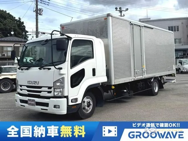 2017 Isuzu Forward