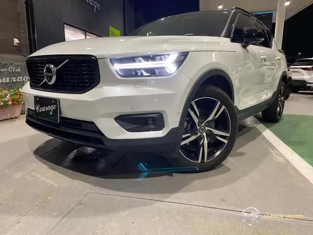 2019 Volvo XC40 T5 Awd R-Design
