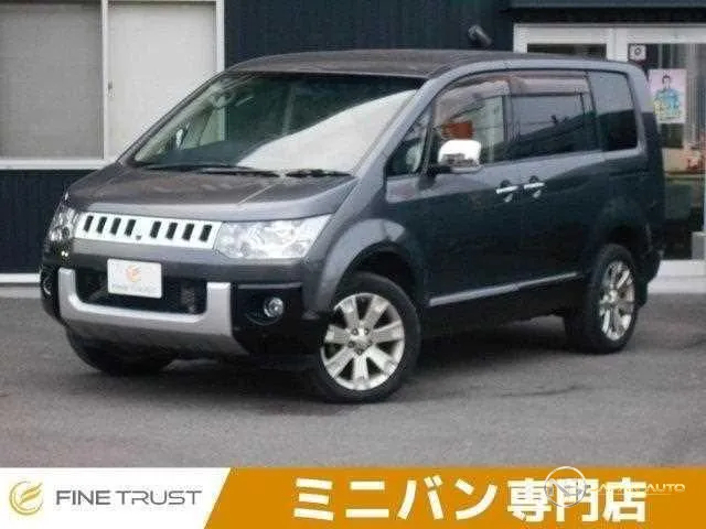2014 Mitsubishi Delica D:5 D Premium