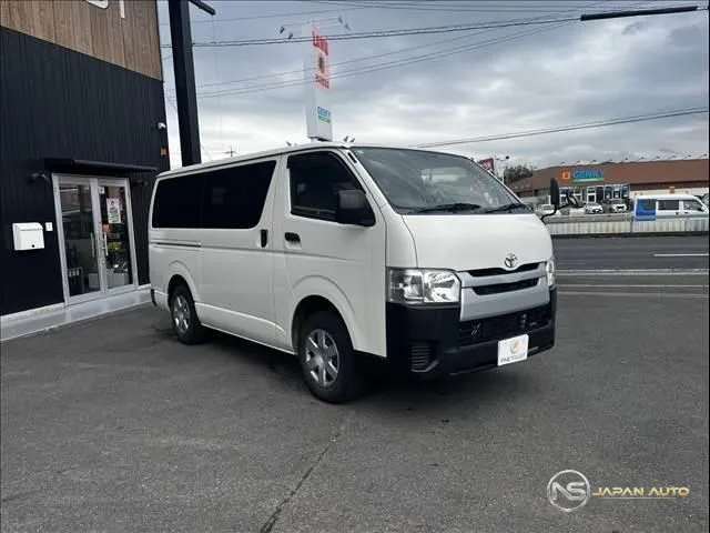 2017 Toyota Regius Ace Van Long DX