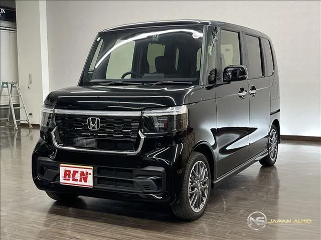 2025 Honda N-Box Custom Turbo