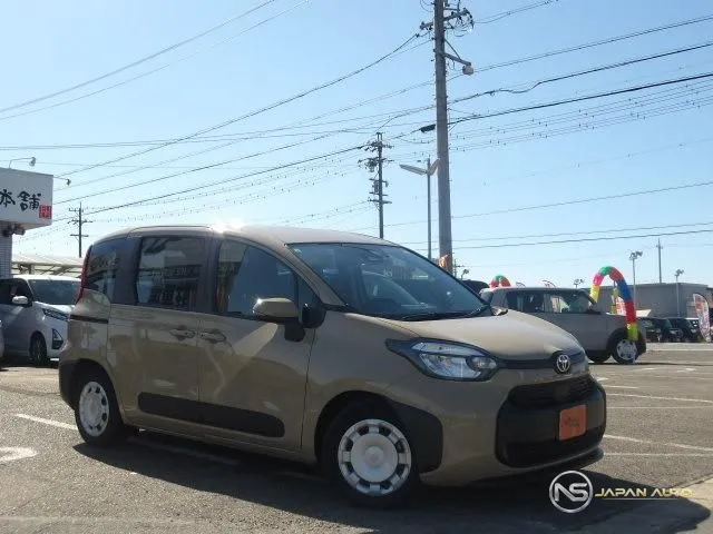 2023 Toyota Sienta Hybrid G