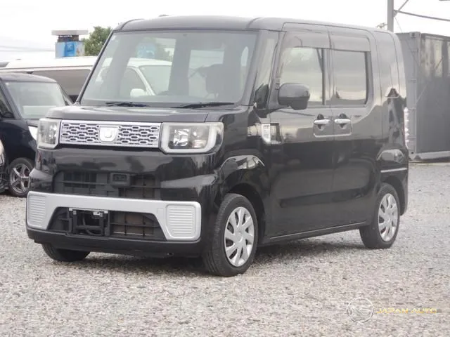 2016 Daihatsu Wake L SA