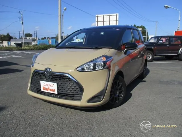 2018 Toyota Sienta, photo 1 of 20