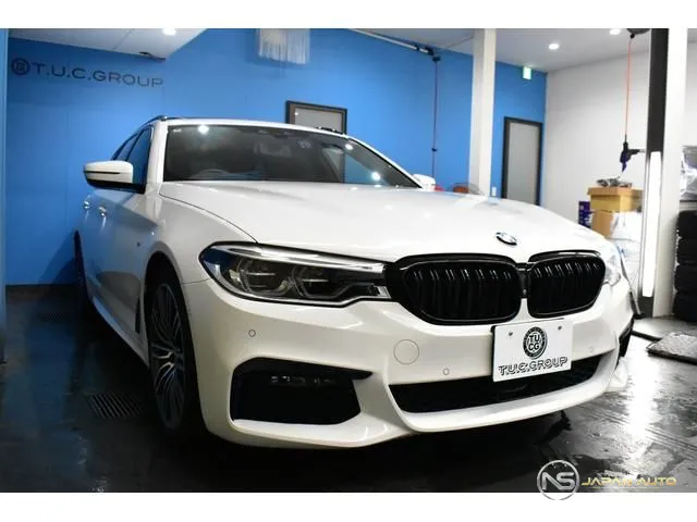 2020 BMW 5 Series 530I Touring M-Sports