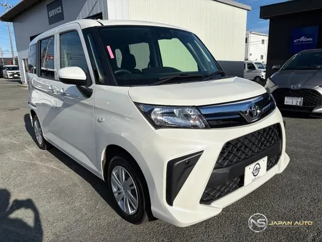 2025 Toyota Roomy X