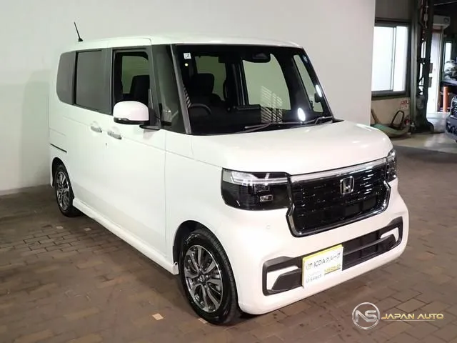 2025 Honda N-Box Custom Base Grade