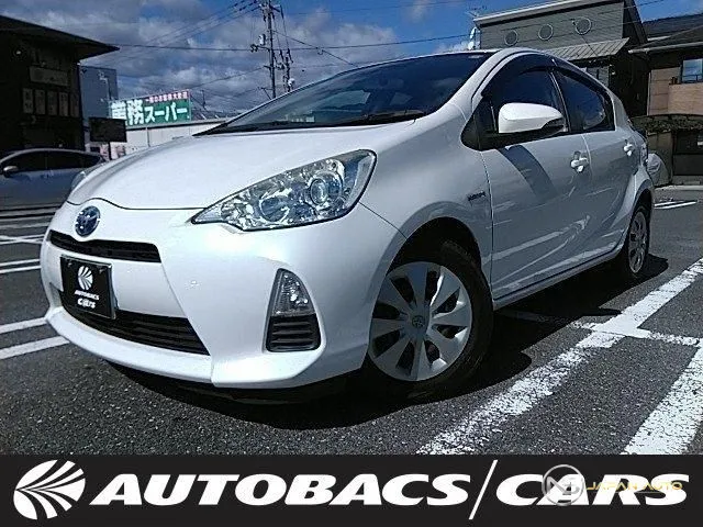 2012 Toyota Aqua S