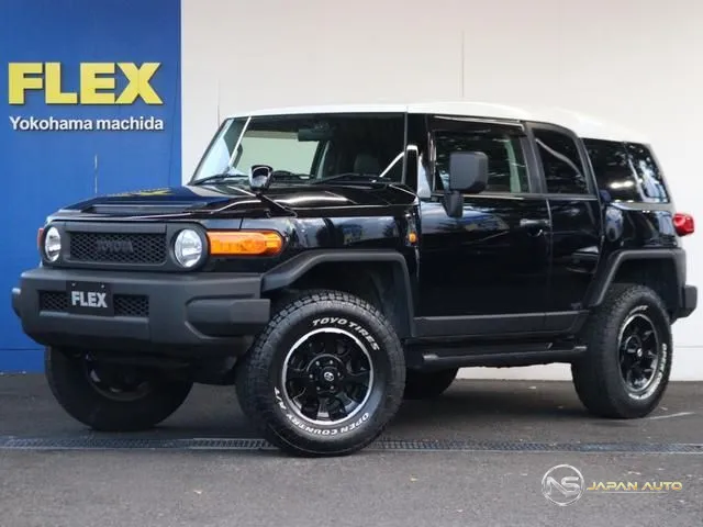 2012 Toyota FJ Cruiser Black Color Package