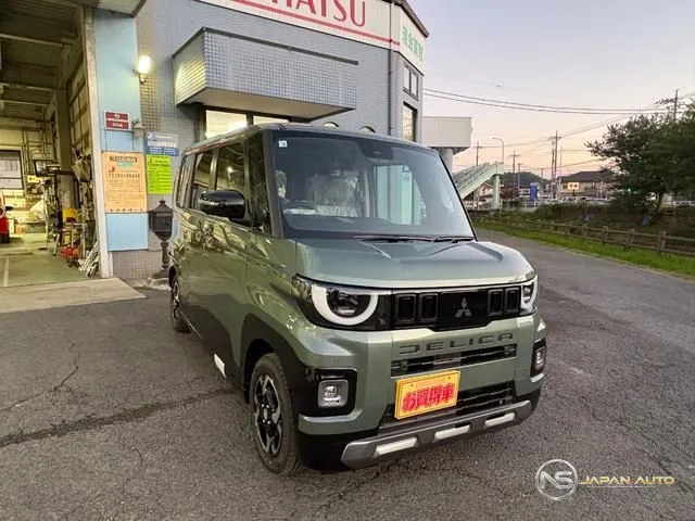 2026 Mitsubishi Delica Mini G Premium Delimaru Package