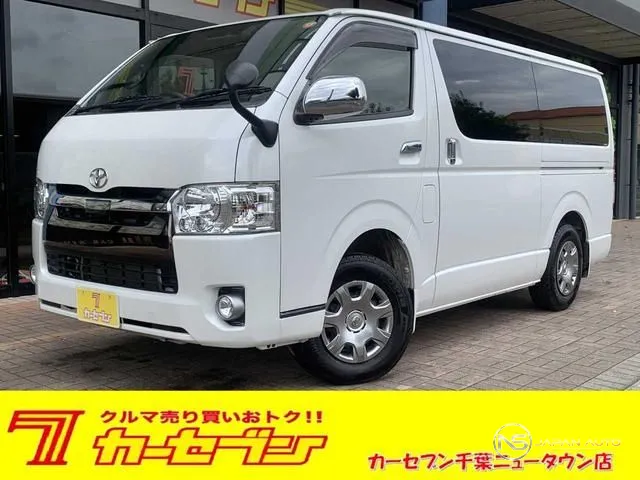 2019 Toyota Hiace Van, photo 1 of 20