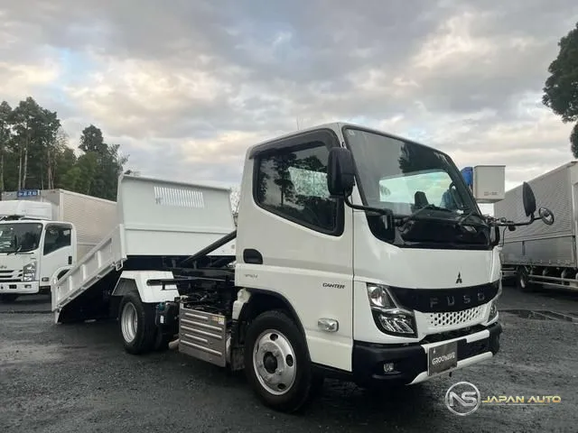 2024 Mitsubishi Fuso Canter
