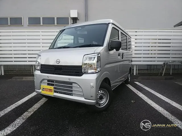 2026 Nissan Clipper Van DX