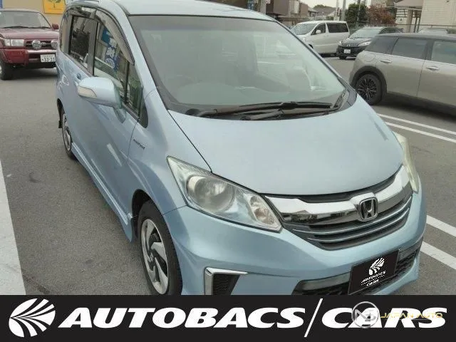 2014 Honda Freed Hybrid Just Selection
