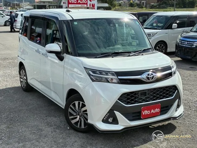2017 Toyota Tank Custom G S