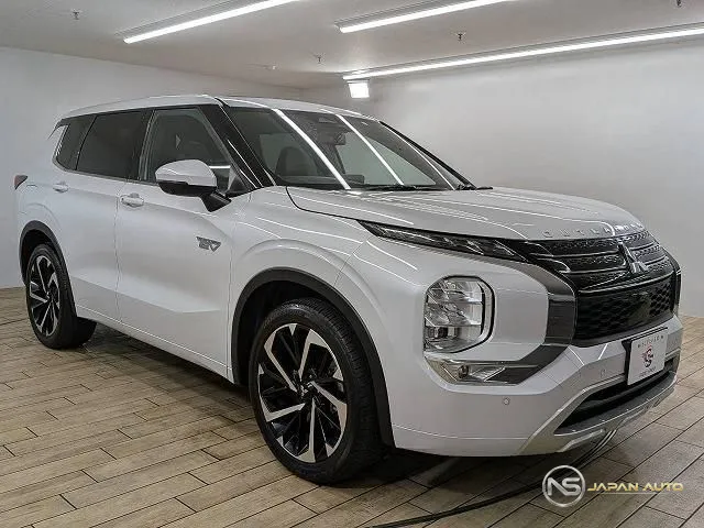 2022 Mitsubishi Outlander Phev P