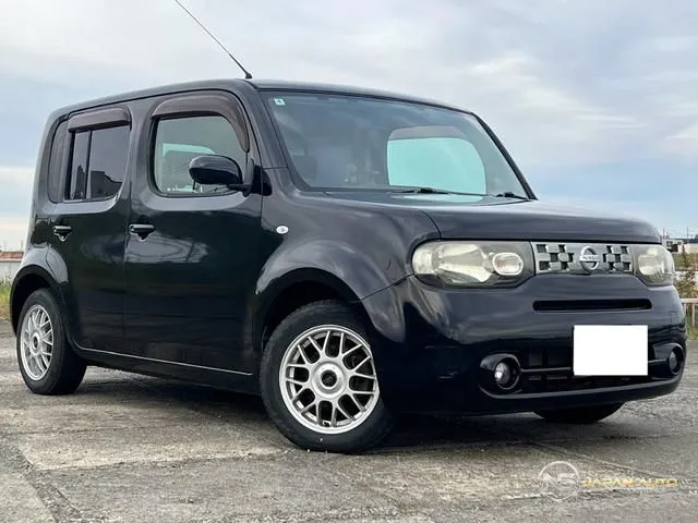 2010 Nissan Cube 15X Four Indigo Selection