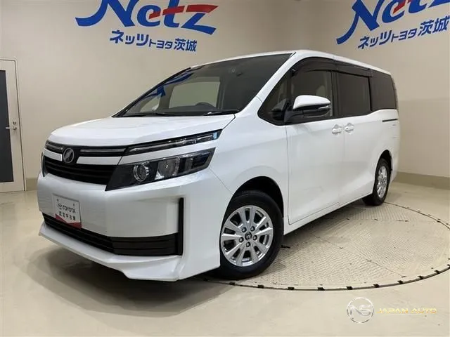2014 Toyota Voxy