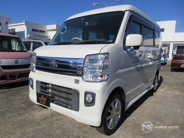 2016 Mitsubishi Town Box G