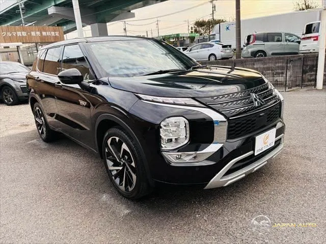 2022 Mitsubishi Outlander Phev P
