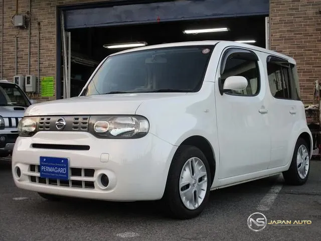 2017 Nissan Cube 15X
