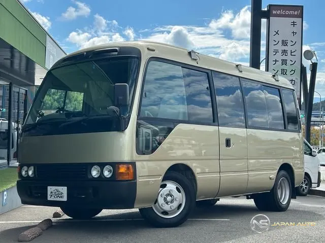 2004 Toyota Coaster