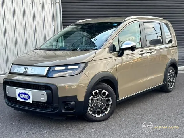 2025 Honda Freed Crosstar