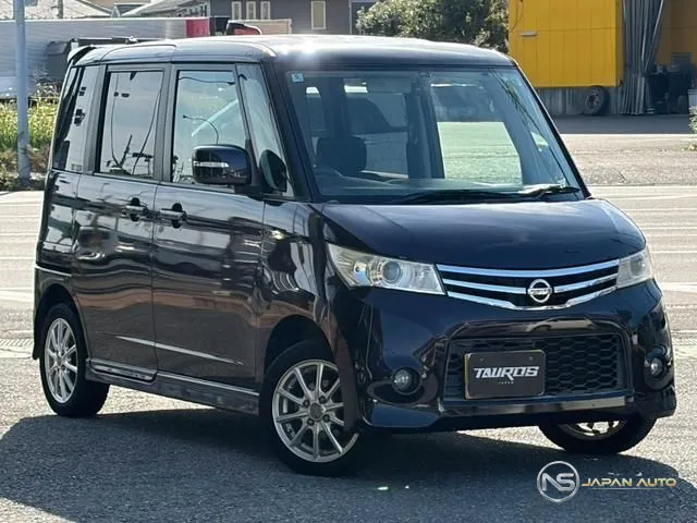 2012 Nissan Roox Highway Star