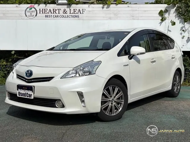 2014 Toyota Prius Alpha S Tune Black