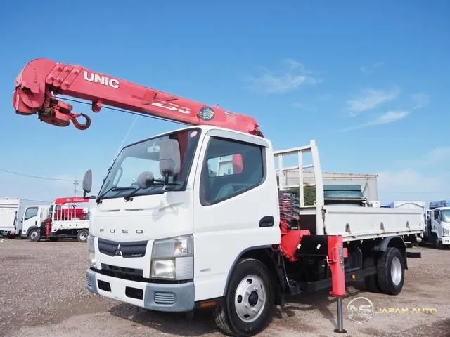 2011 Mitsubishi Fuso Canter Long