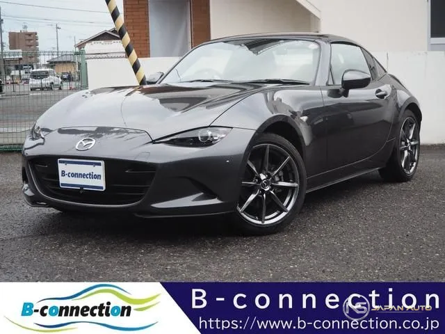 2016 Mazda Roadster RF VS