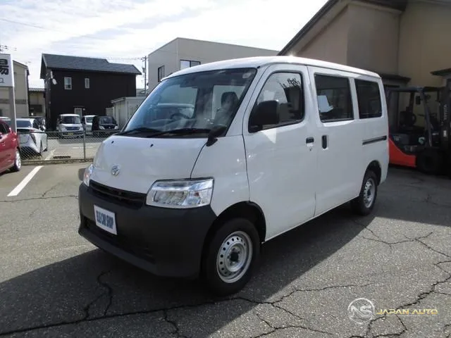 2022 Toyota Townace Van DX