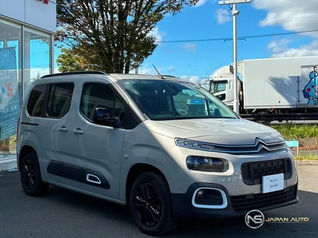 2023 Citroen Berlingo, photo 1 of 20