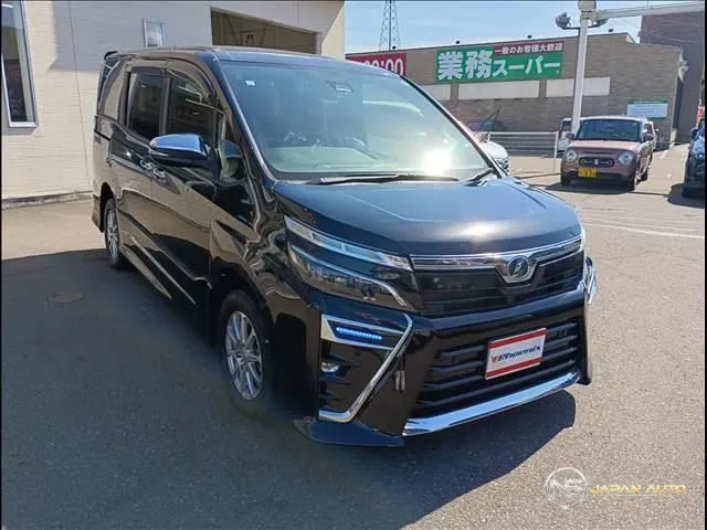 2019 Toyota Voxy ZS Kirameki II