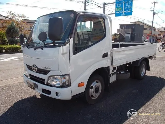 2018 Toyota Toyoace