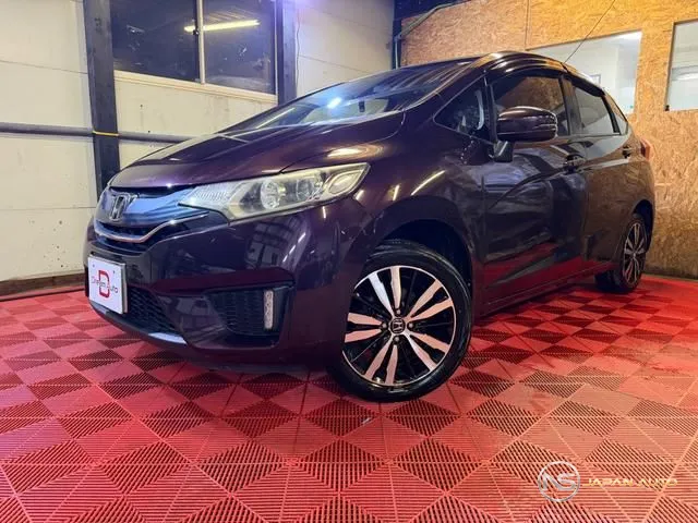 2014 Honda Fit 15X L Package
