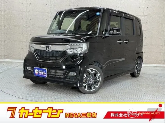 2020 Honda N-Box Custom, photo 1 of 16