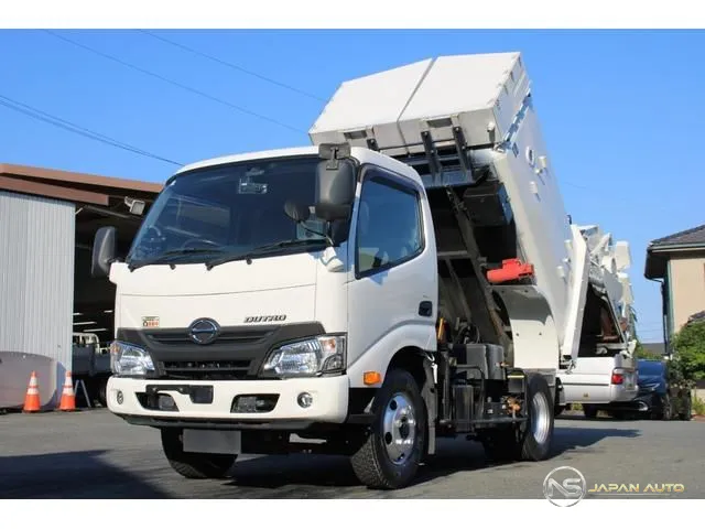 2017 Hino Dutro