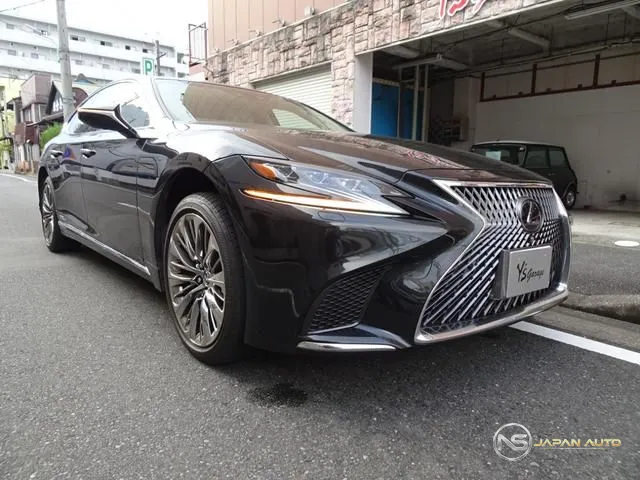 2017 Lexus LS LS500H Version L
