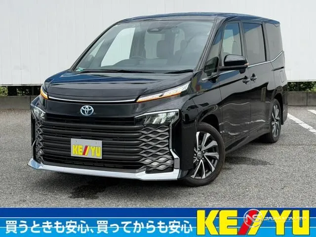 2023 Toyota Voxy Hybrid S-Z