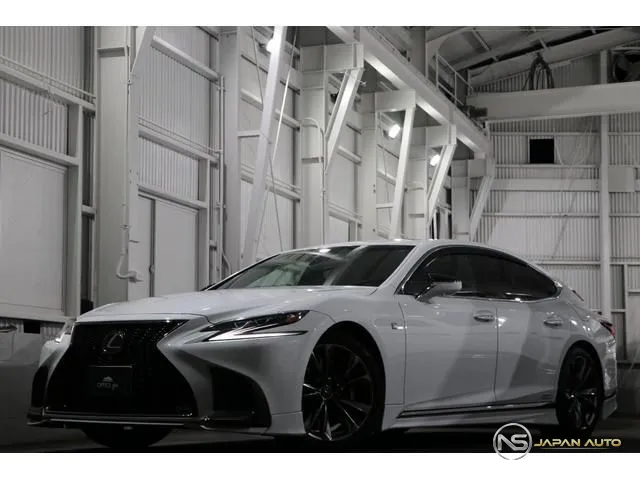 2017 Lexus LS LS500H F Sport