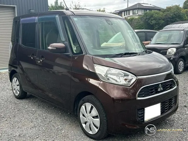 2017 Mitsubishi EK Space G Safety Package