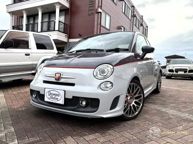 2011 Abarth Abarth 500C Base Grade