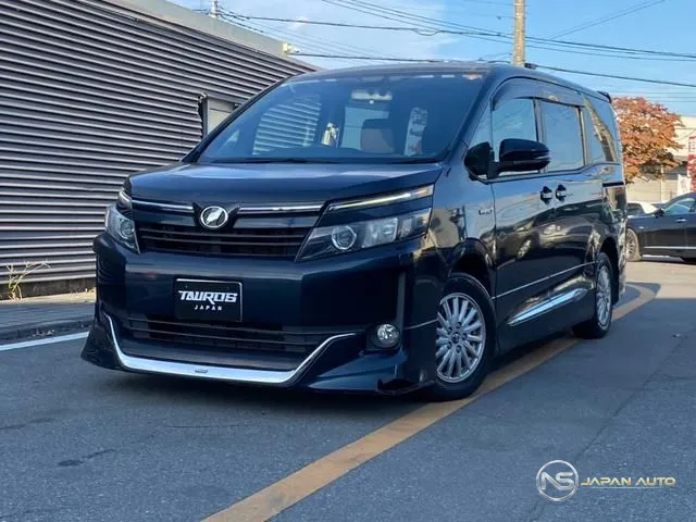 2014 Toyota Voxy Hybrid V