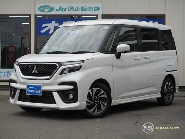 2024 Mitsubishi Delica D:2 Custom Hybrid MV Every Direction Camera Package