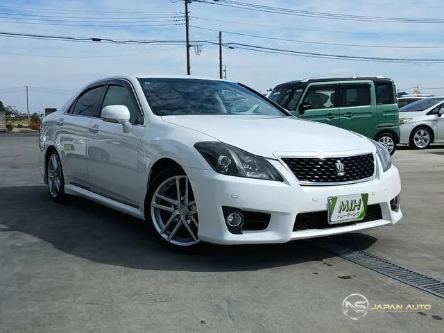 2011 Toyota Crown 2.5 Athlete Anniversary Edition