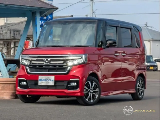 2022 Honda N-Box Custom L
