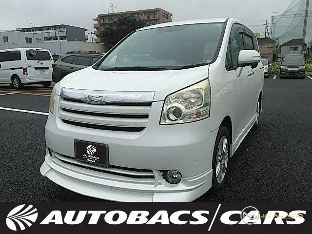 2010 Toyota Noah X Smart Edition